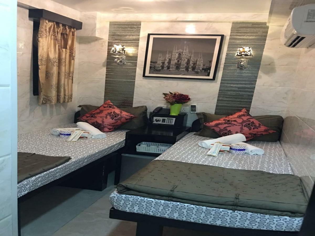 Rich Hostel Hong Kong Ngoại thất bức ảnh